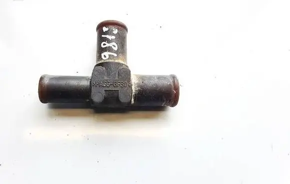 Toyota Avensis T270 Engine coolant pipe/hose