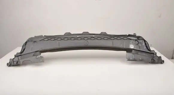 Volvo S60 Front bumper skid plate/under tray 30744086