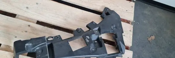 Audi RS Q8 Front bumper mounting bracket 4M8807096C