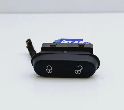 Seat Altea XL Central locking switch button 5P0962125A