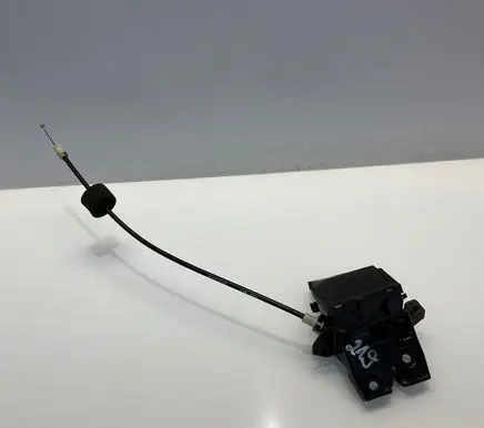 Mercedes-Benz CLS C219 Loading door lock A1717500085 A1717500185 1717500085