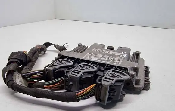 Peugeot 207 Engine control unit/module 9663755480 0281013868 9653958980