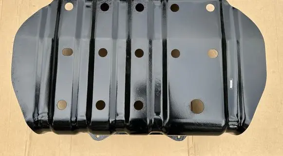 Nissan Patrol Y60 Fuel tank bottom protection 1728507J00