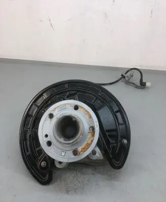 Mercedes-Benz EQA Rear wheel hub a2474233600 a2433570600