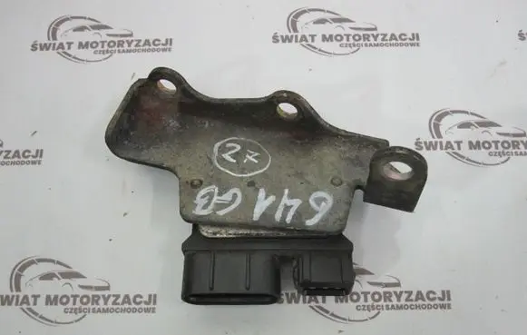 Mitsubishi Pajero Wing mirror control module J9T05071