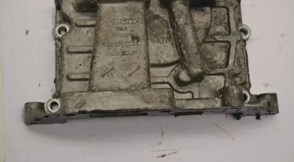 Audi A6 S6 C7 4G other engine part 059109122T