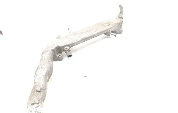 Subaru Legacy Engine coolant pipe/hose