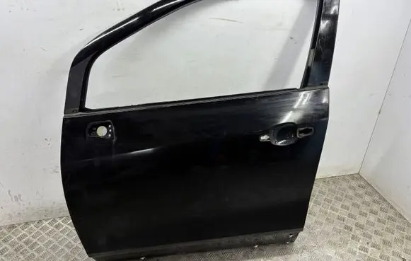 Opel Mokka X Front door