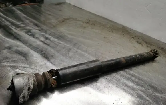 Skoda Fabia Mk2 (5J) Rear shock absorber/damper