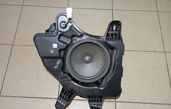 Hyundai Ioniq Subwoofer speaker 96380G2100 8946020901A 06219D0091