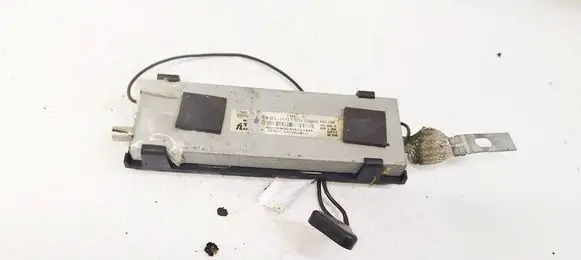 Cadillac SRX Antenna control unit 12240050 RFA11113D