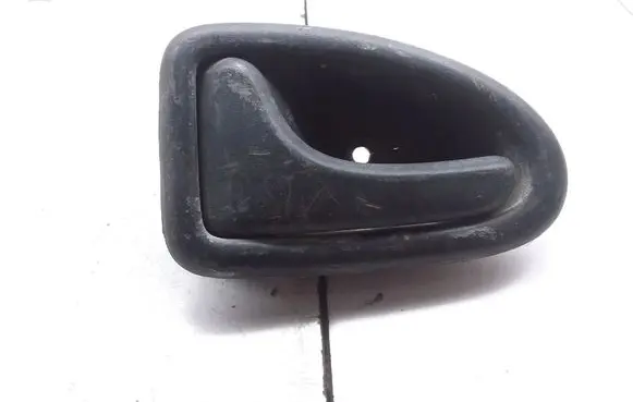 Opel Vivaro Rear door interior handle 7700432707