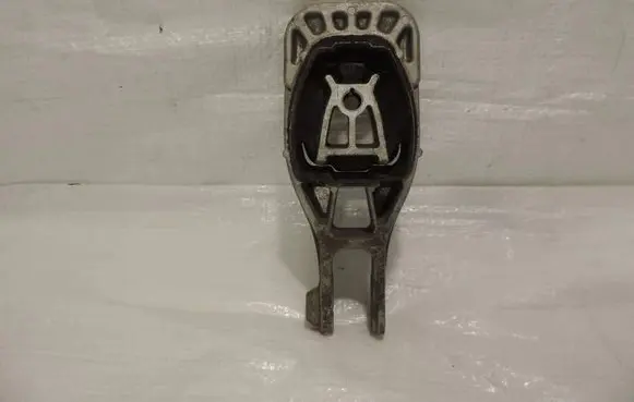 Opel Mokka Engine mount vacuum valve 95248684