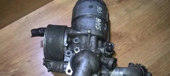 Saab 9-5 Oil filter cover 