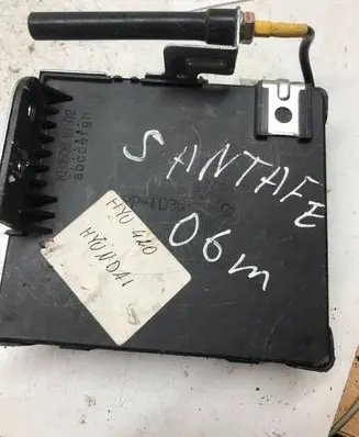 Hyundai Santa Fe Engine control unit/module 954002B420
