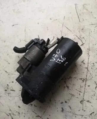 Volvo V70 Starter motor 30724473