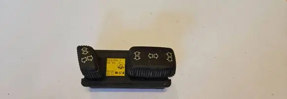 BMW 5 E39 Seat control switch 8368934 ARH552