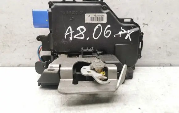 Audi A8 S8 D3 4E Front door lock 4E2837015