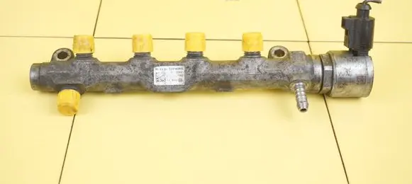 Seat Alhambra (Mk2) Fuel line pipe 04L130764C 26SP52