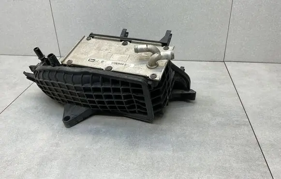 Volkswagen Scirocco Intake manifold 03C129711AM