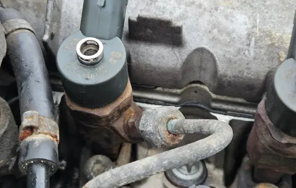 Nissan Primastar Fuel injector 8200238528 0445110146