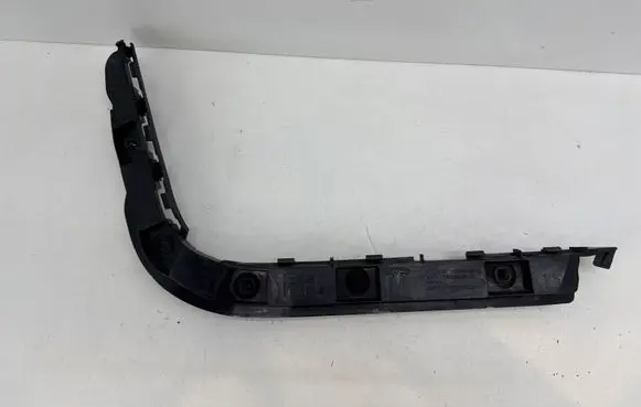 Tesla Model 3 Rear bumper mounting bracket 127525