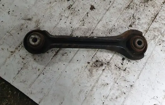 Mercedes-Benz C W203 Rear upper control arm/wishbone NOCODE