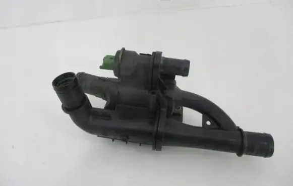 Peugeot 5008 Thermostat housing 9670253780