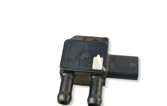 BMW 4 F32 F33 Exhaust gas pressure sensor 7805758