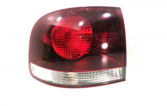 Volkswagen Touareg I Rear/tail lights 28259002 7L6945095R
