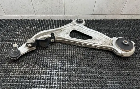 Infiniti QX60 L50 Front lower control arm/wishbone