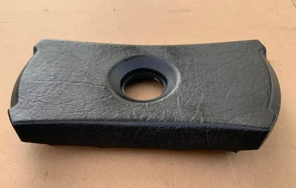 Mercedes-Benz W123 Steering wheel trim 
