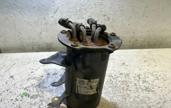 Volkswagen Golf VI Fuel filter 1K0127400K 302092