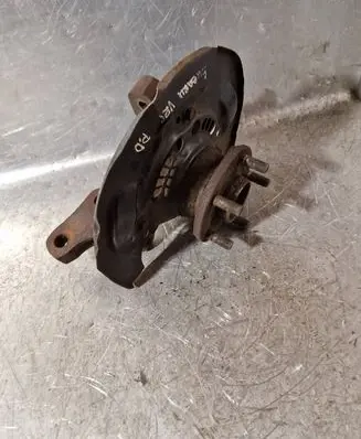 Subaru Impreza II Front wheel hub 4XLSD0109