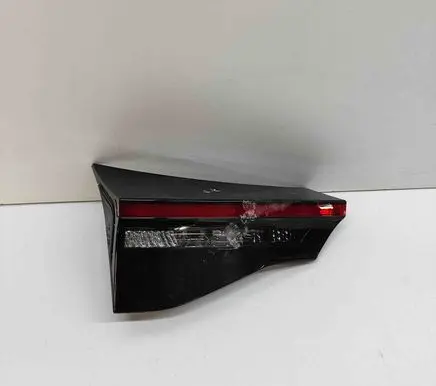 Toyota Yaris Cross Tailgate rear/tail lights 815900DB60