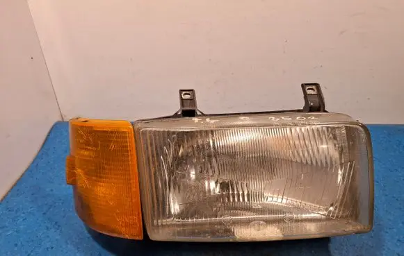 Volkswagen Transporter - Caravelle T4 Headlight/headlamp