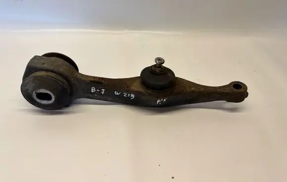 Mercedes-Benz CL C215 Front lower control arm/wishbone A2203330497 A2153300607 A2153300707
