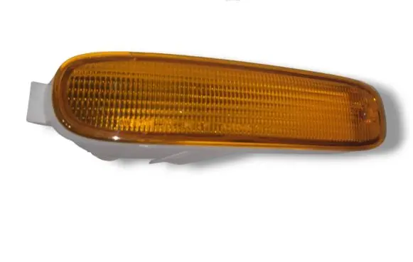 Nissan Sunny Front indicator light 2616550C00 3357 CHIKOH3357