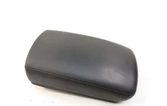 Nissan Qashqai Armrest P13200A770G1