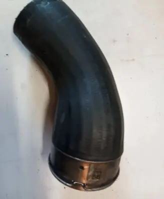 Volvo XC60 Intercooler hose/pipe 31338545