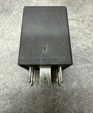 Audi A4 S4 B6 8E 8H Other relay 3B0035731 50201006