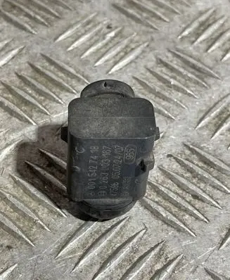 Mercedes-Benz ML W163 Front parking sensor holder (PDC) 0015427418