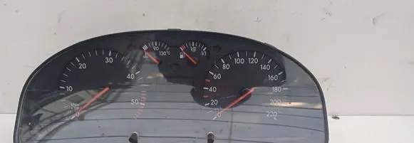 Volkswagen PASSAT B5 Speedometer (instrument cluster) 110008920024