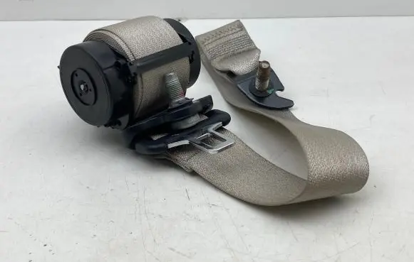 Chrysler Pacifica Third row seat belt P6EB031D2AD 6361236 TS6257710738