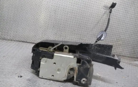Ford Fiesta Front door lock 2S61A219A65ABD