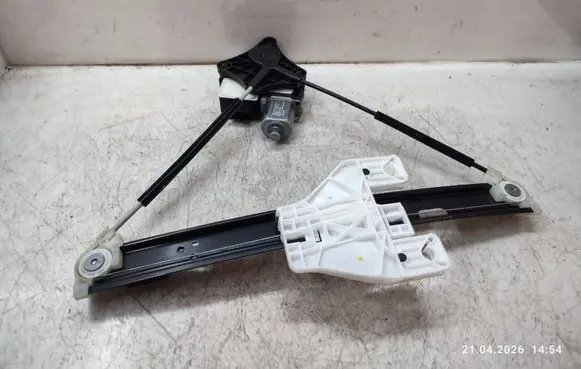 Seat Leon IV Rear door window regulator with motor 5FA839461 5FA839461B