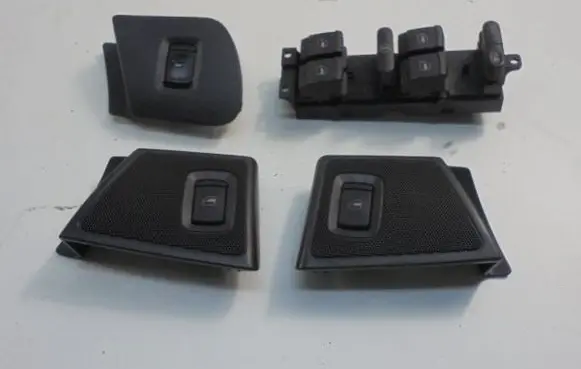 Skoda Octavia Mk1 (1U) Electric window control switch 1J4959857B