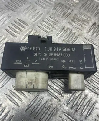 Skoda Roomster (5J) Coolant fan relay 1J0919506M 898967000