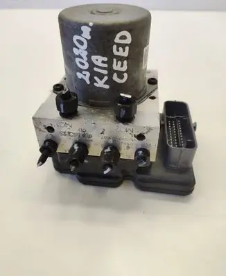 KIA Ceed ABS Pump 6158943100 58920J7400