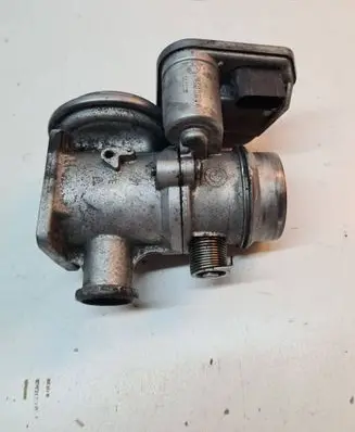 BMW 5 E60 E61 EGR valve 70045002
